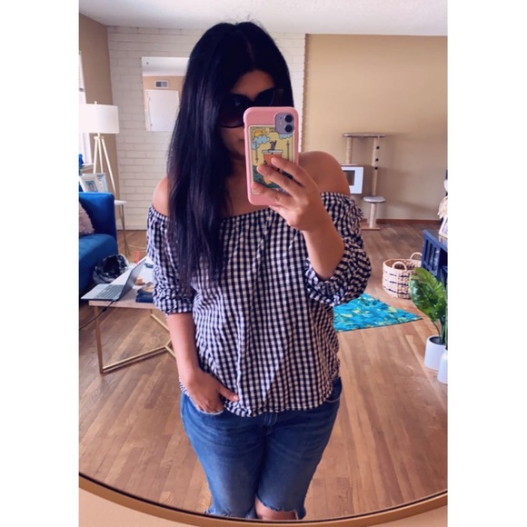 Top - Picture 3 of 3